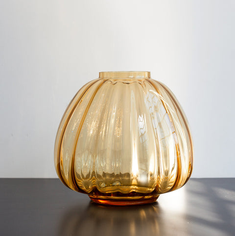 PUMPKIN VASE MEDIUM - AMBER